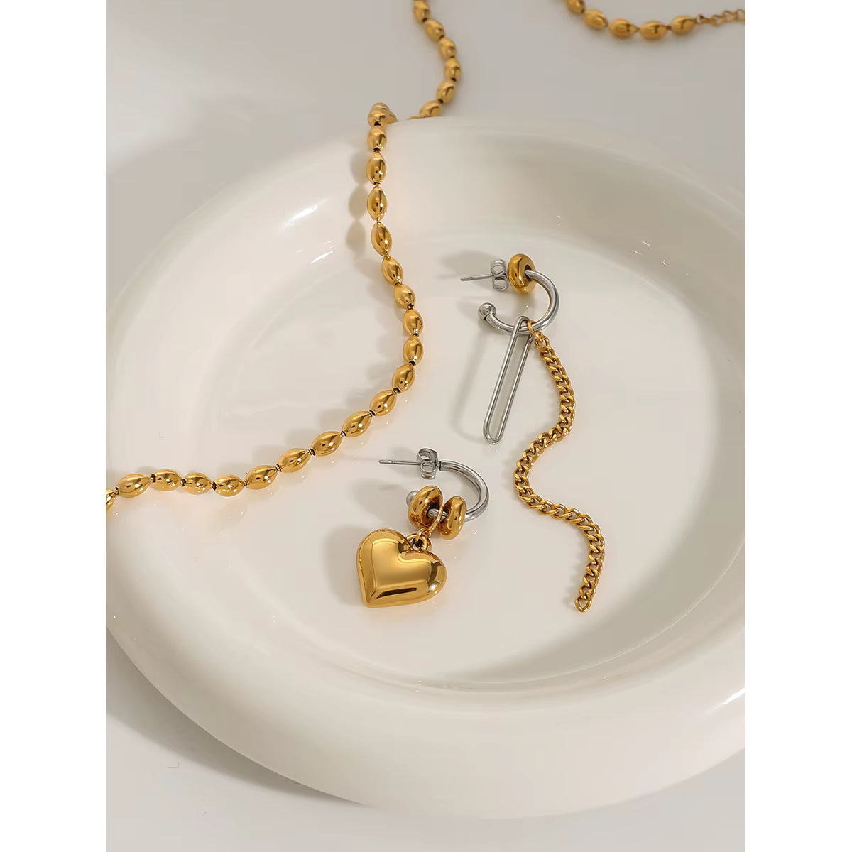 Silver Glow Earrings