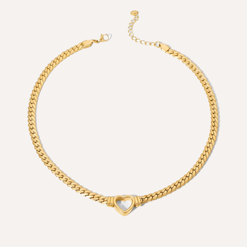 Elegant Heart Choker